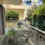 Dimos Nr 2 Διαμέρισμα Likoporiá